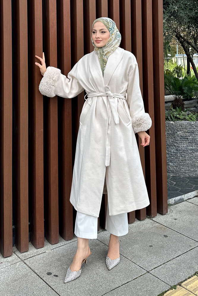 Afrodit Kolu Kürklü Kaşe Kaban - Ekru - HENZA (1)