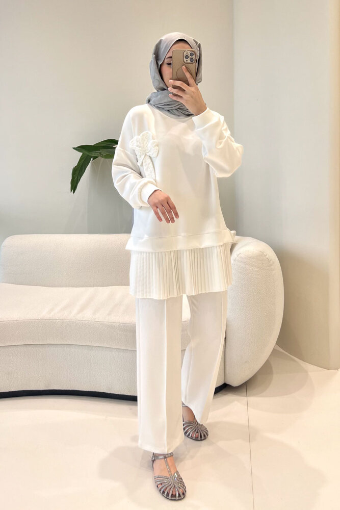 Alin Eteği Pileli Çiçekli Pantolon Takım - Ekru - 1