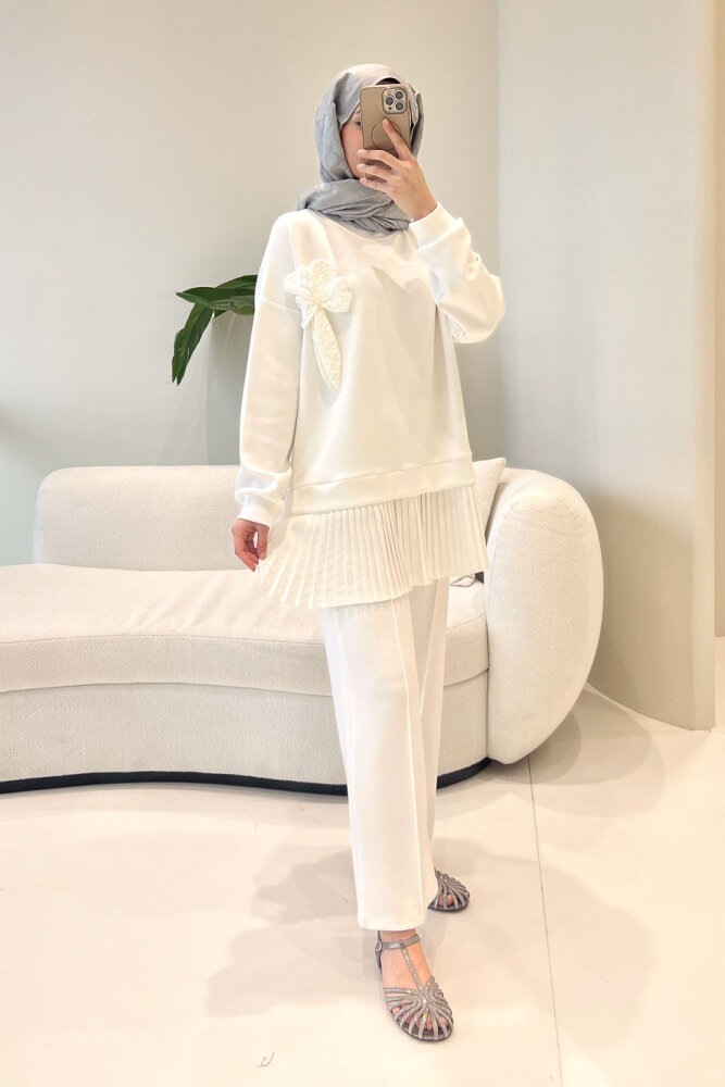 Alin Eteği Pileli Çiçekli Pantolon Takım - Ekru - 7