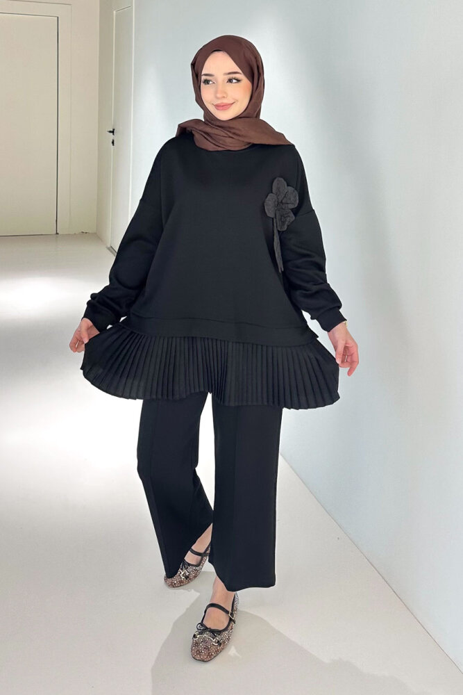 Alin Eteği Pileli Çiçekli Pantolon Takım - Siyah - 1