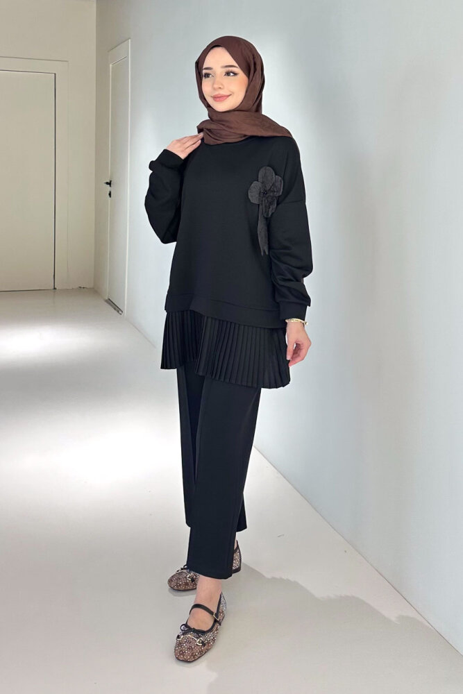 Alin Eteği Pileli Çiçekli Pantolon Takım - Siyah - QUB (4)