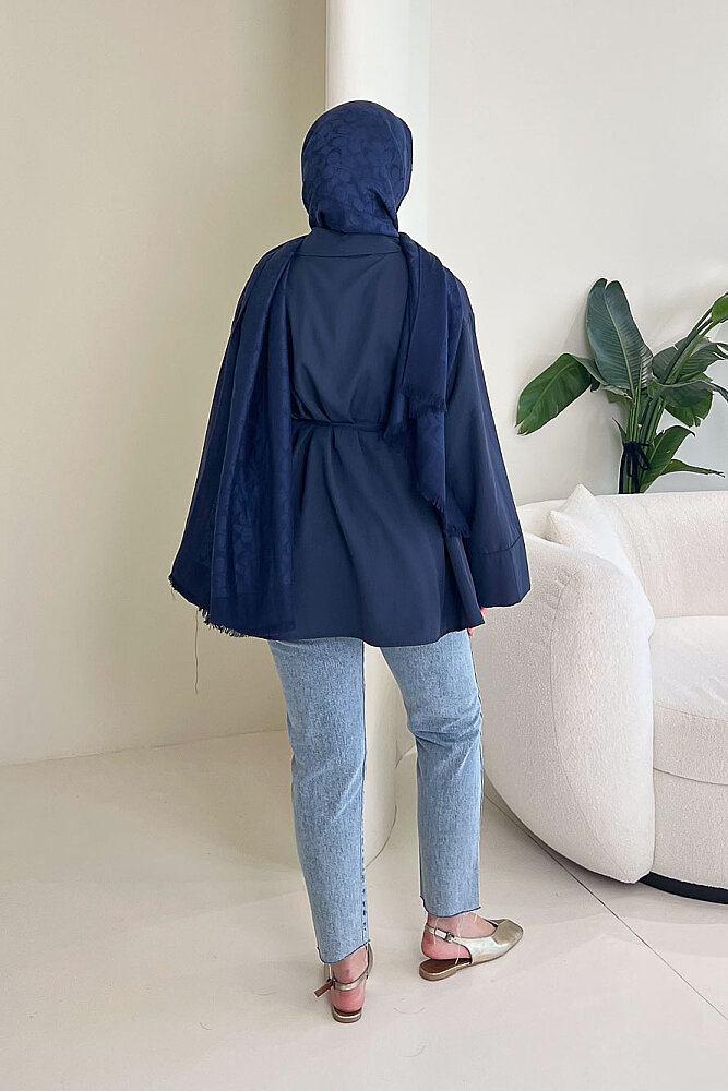 Bağcık Detaylı Pileli Gömlek - Lacivert - 3