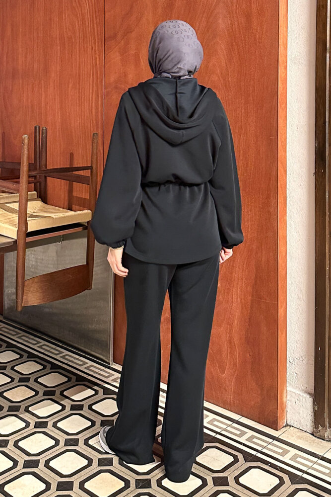 Beli Bağlamalı Kesik Detaylı Takım - Siyah - 8