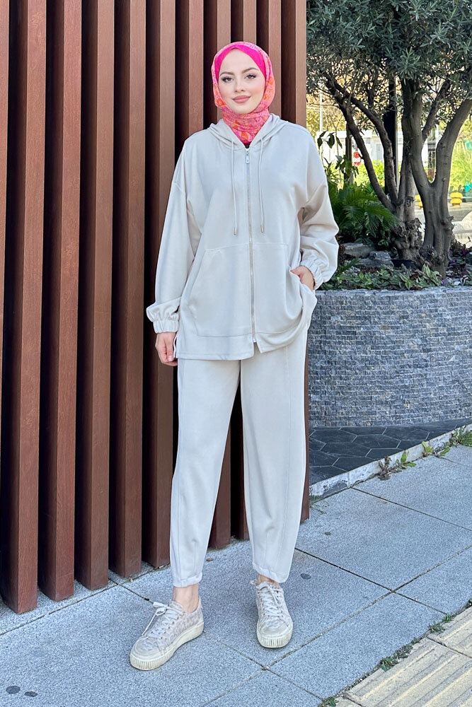 Bombeli Konik Pantolon Takım - Bej - İKOL (3)