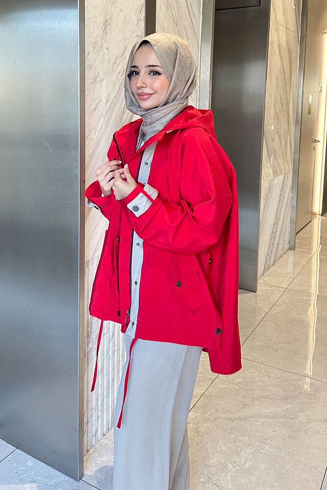Calista Kapüşonlu Çıtçıtlı Kısa Trenç - Kırmızı - ALLMİSS (0)