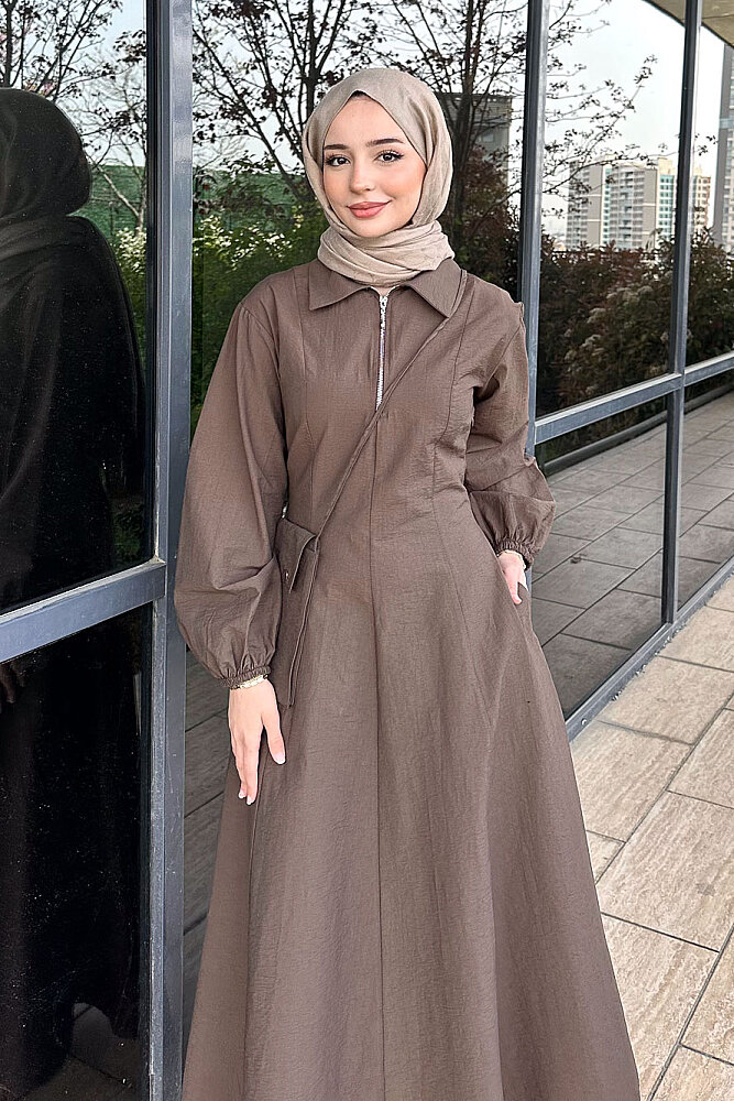 Çantalı Yarım Fermuarlı Elbise - Kahverengi - 2