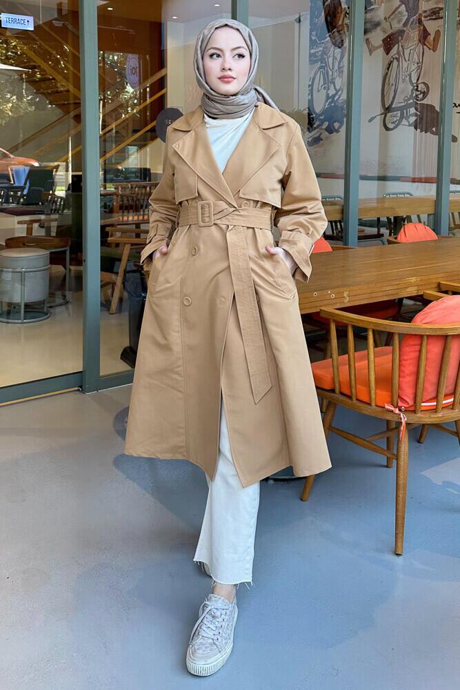 Clara Trençkot - Camel - HENZA (1)