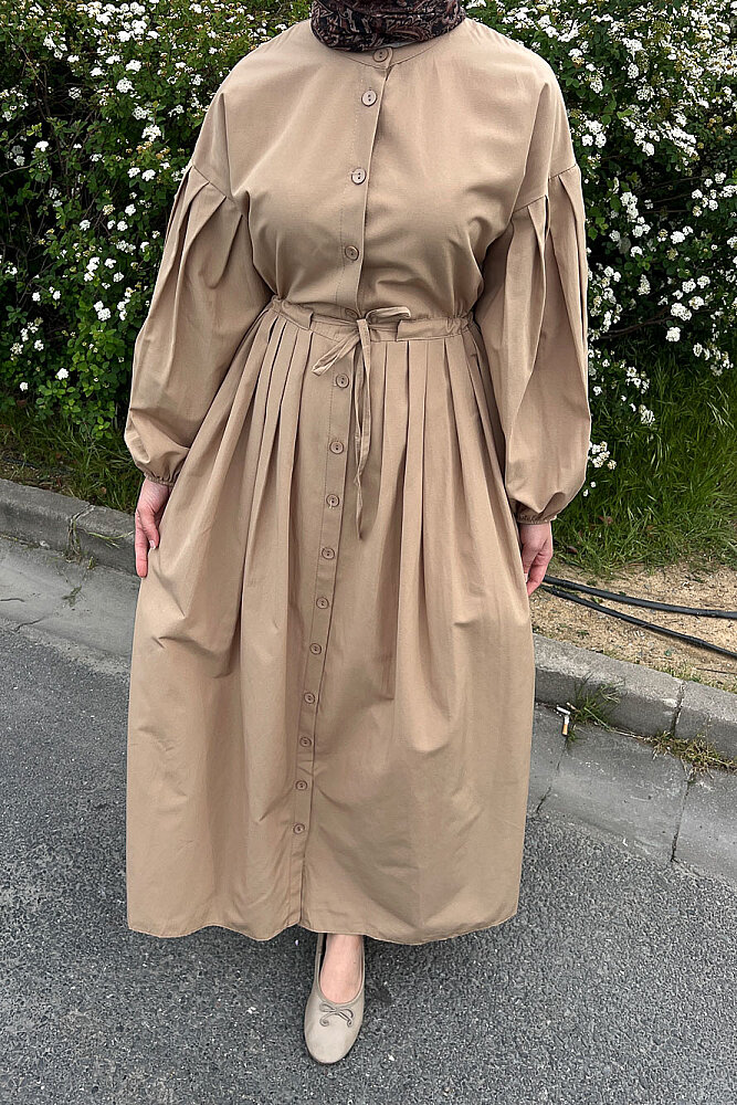 Düğmeli Bel Büzgülü Elbise - Camel - 3