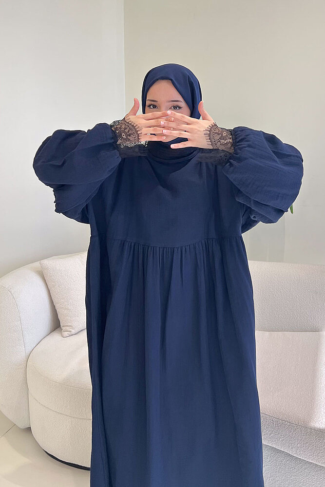 Elaria Dantel Detaylı Müslin Elbise - Lacivert - 1