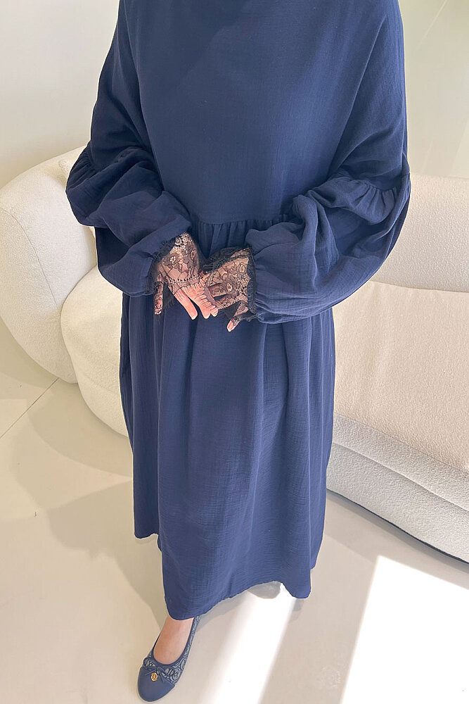 Elaria Dantel Detaylı Müslin Elbise - Lacivert - ALLMİSS (4)