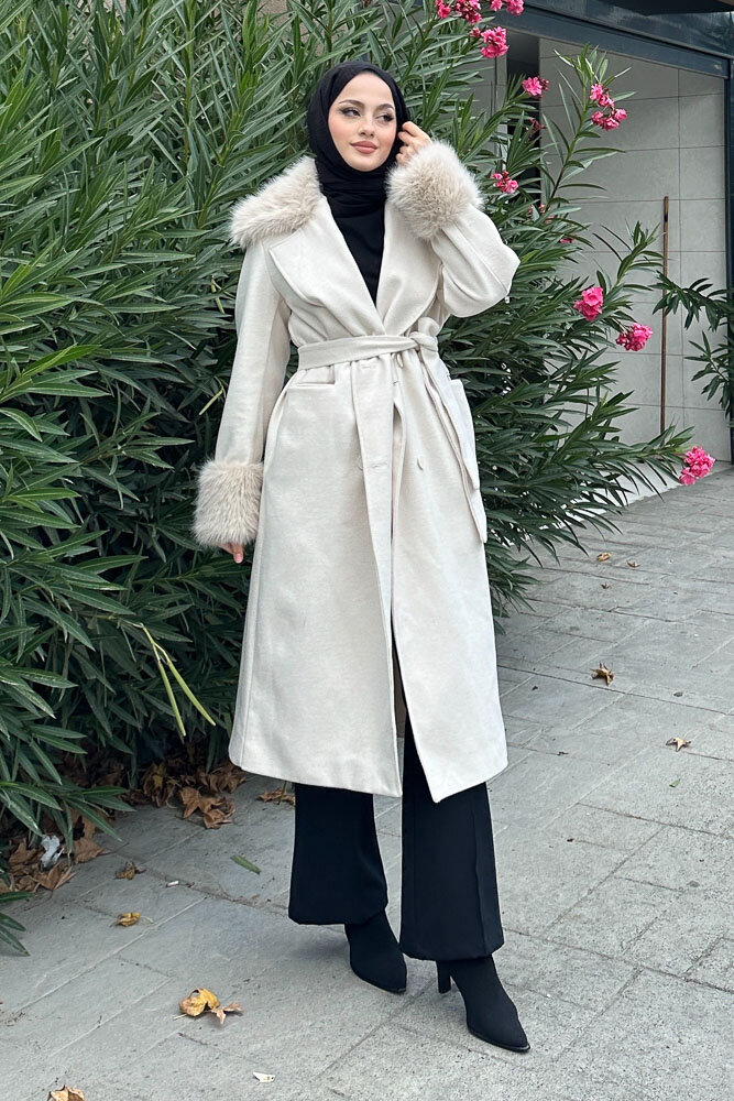 Elysia Yakası Kürklü Kaşe Kaban - Ekru - HENZA (1)