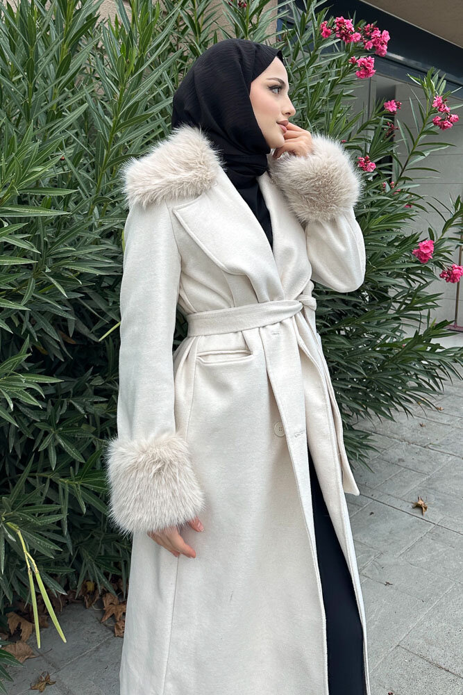 Elysia Yakası Kürklü Kaşe Kaban - Ekru - 5