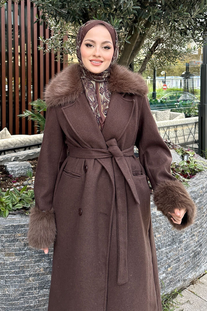 Elysia Yakası Kürklü Kaşe Kaban - Kahverengi - 7