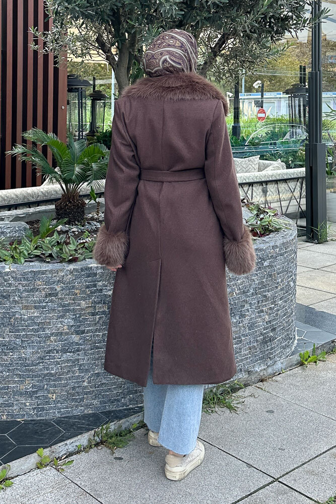 Elysia Yakası Kürklü Kaşe Kaban - Kahverengi - 9