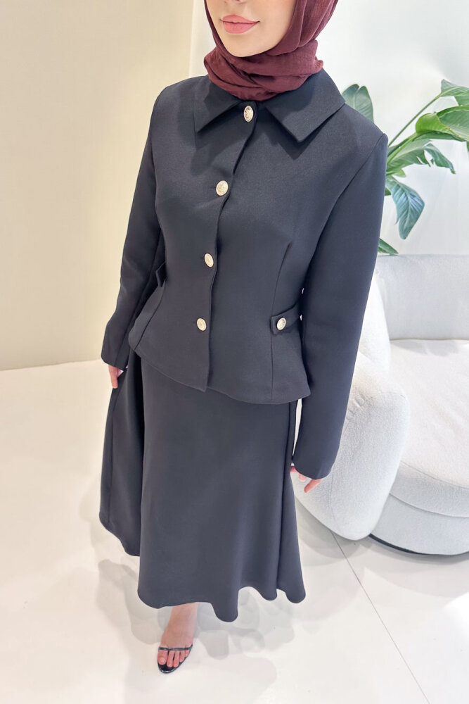 Kaira Gold Düğmeli Etekli Takım - Siyah - LİNE (2)