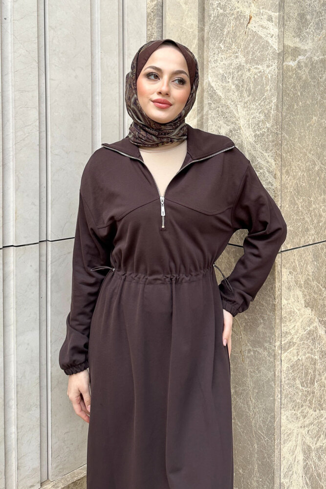 Kesik Detaylı Fermuarlı Yakalı Elbise - Kahverengi - 4