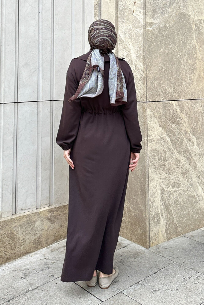 Kesik Detaylı Fermuarlı Yakalı Elbise - Kahverengi - 6