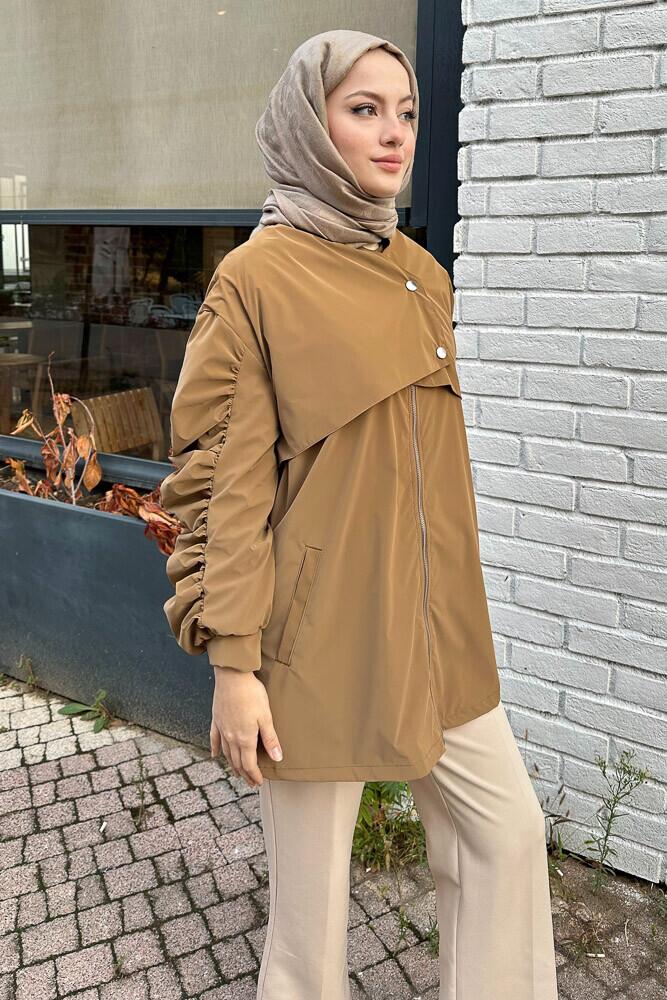 Kolları Büzgülü Kısa Trençkot - Camel - HEWES (2)