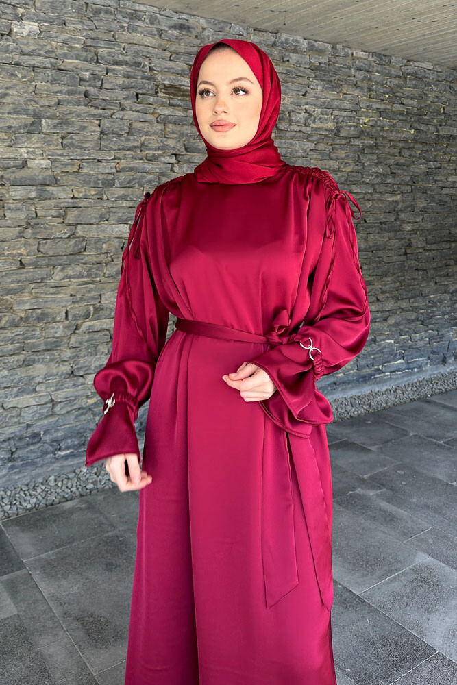 Kolu Lastik Aksesuarlı Saten Elbise - Bordo - 3