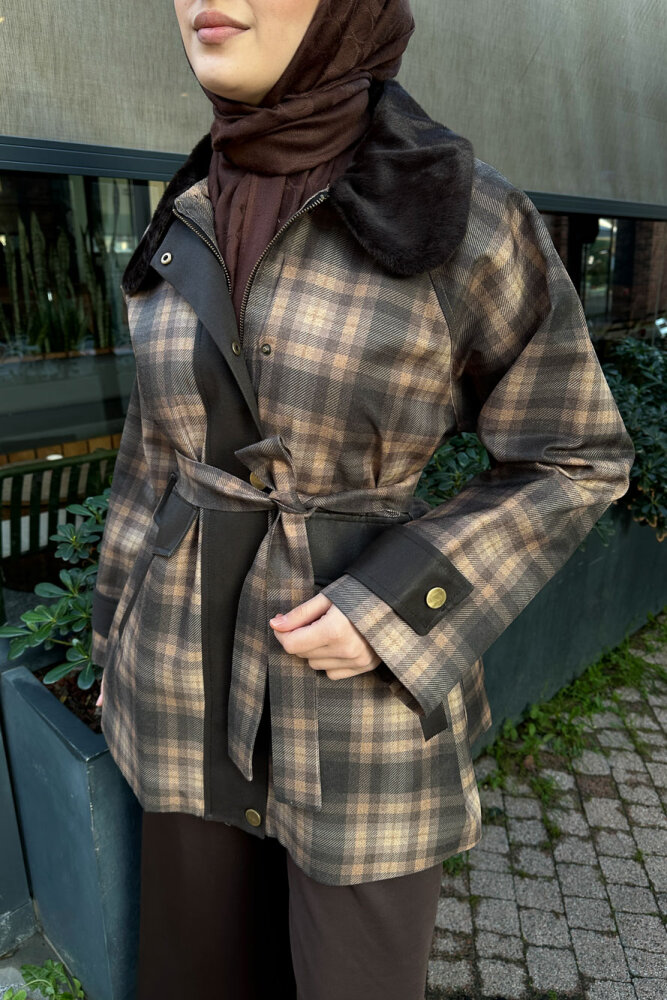 Kürk Yaka Garnili Ekose Trenç - Kahverengi - 3