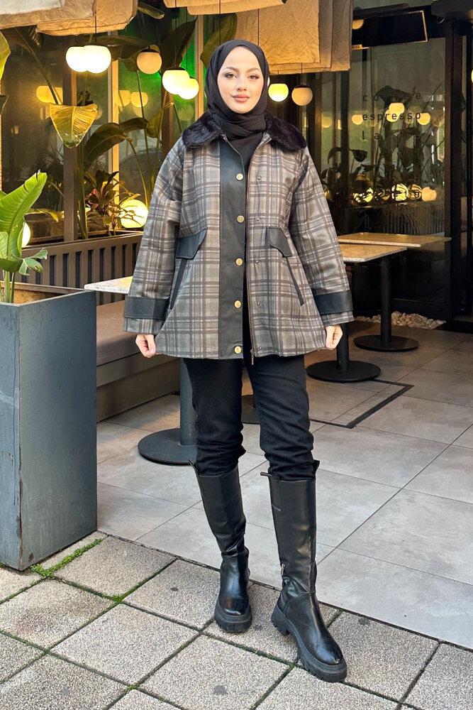 Kürk Yaka Garnili Ekose Trenç - Siyah - HEWES (1)