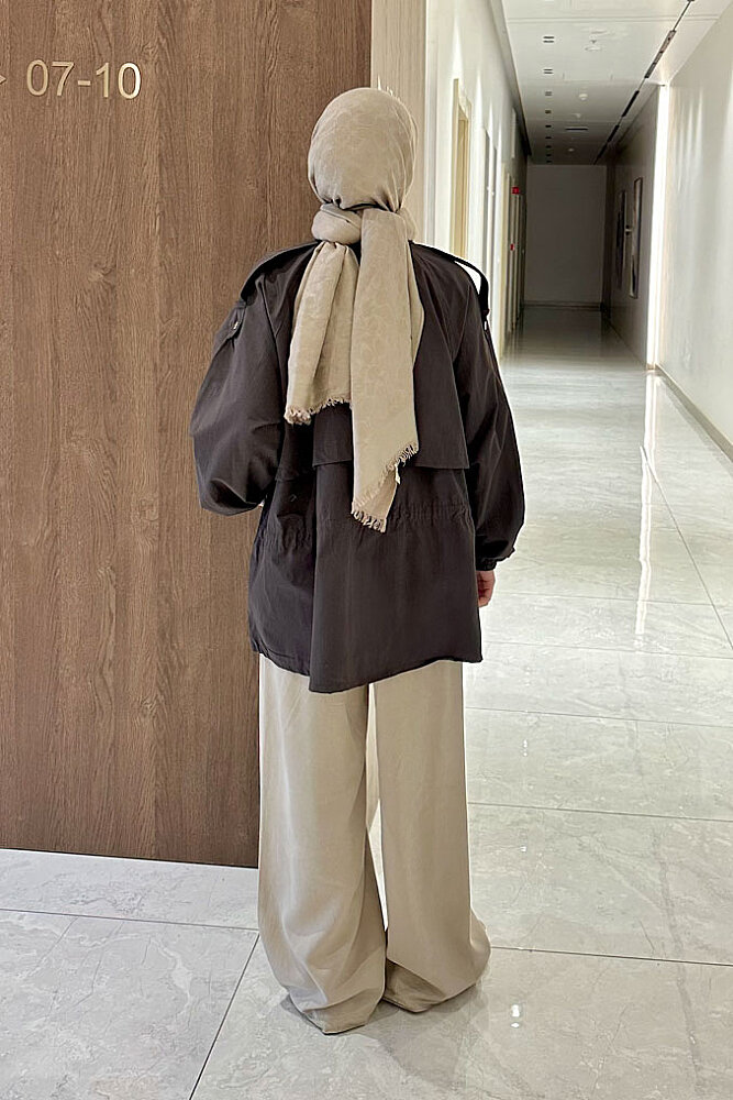 Lina Büzgülü Kısa Trenç - Kahverengi - 7