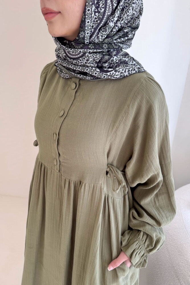 Liorena Yandan Bağlamalıi Müslin Elbise - Haki - 4