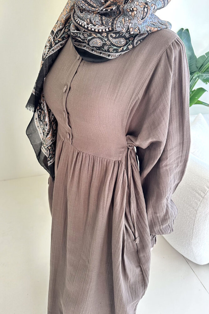 Liorena Yandan Bağlamalıi Müslin Elbise - Vizon - 4