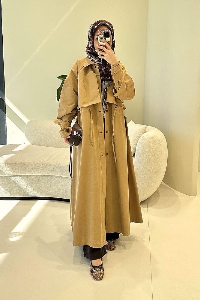 Lyon Beli Büzgülü Trençkot - Camel 