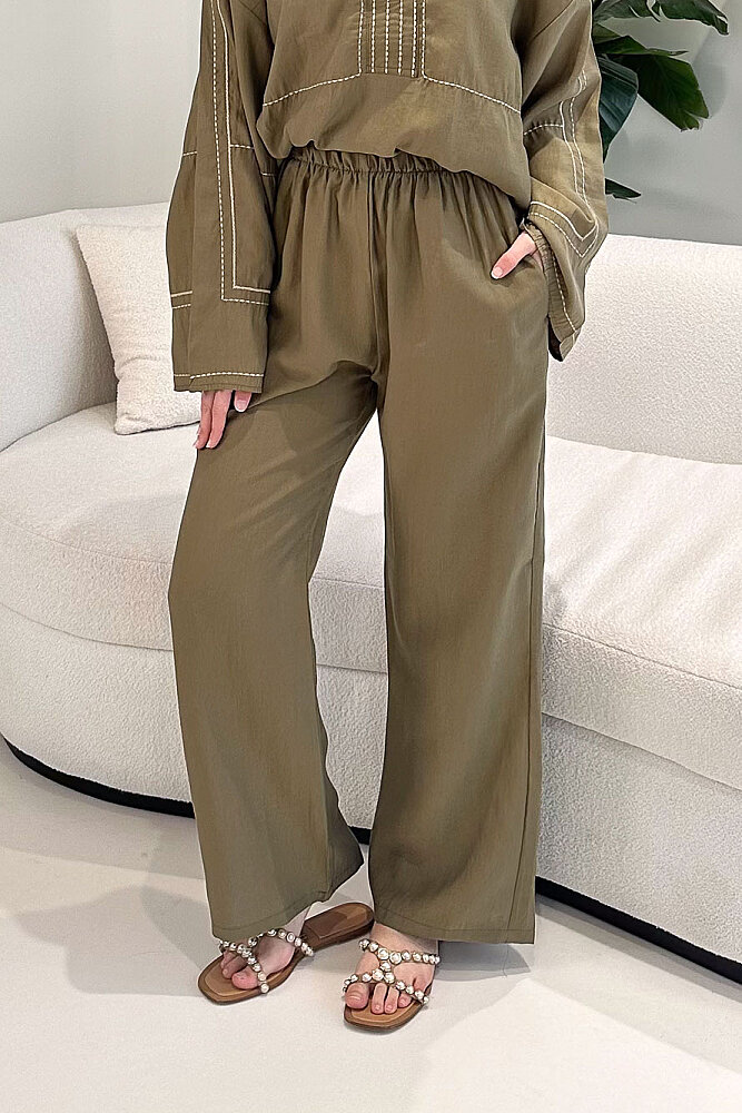 Nakış Detaylı Tesla Takım - Haki - ENMA (3)