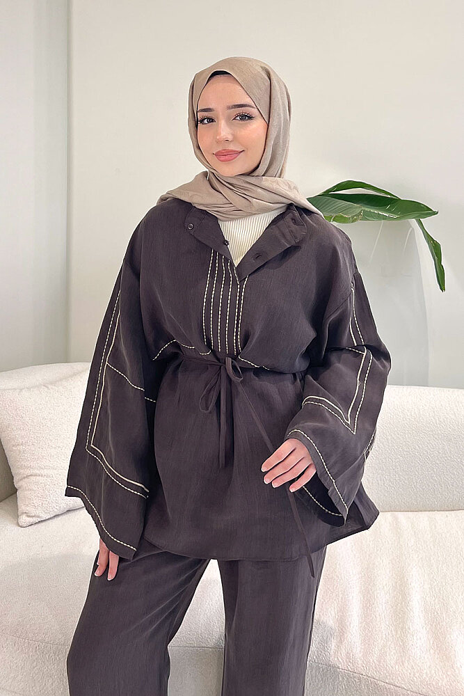 Nakış Detaylı Tesla Takım - Kahverengi - ENMA (4)