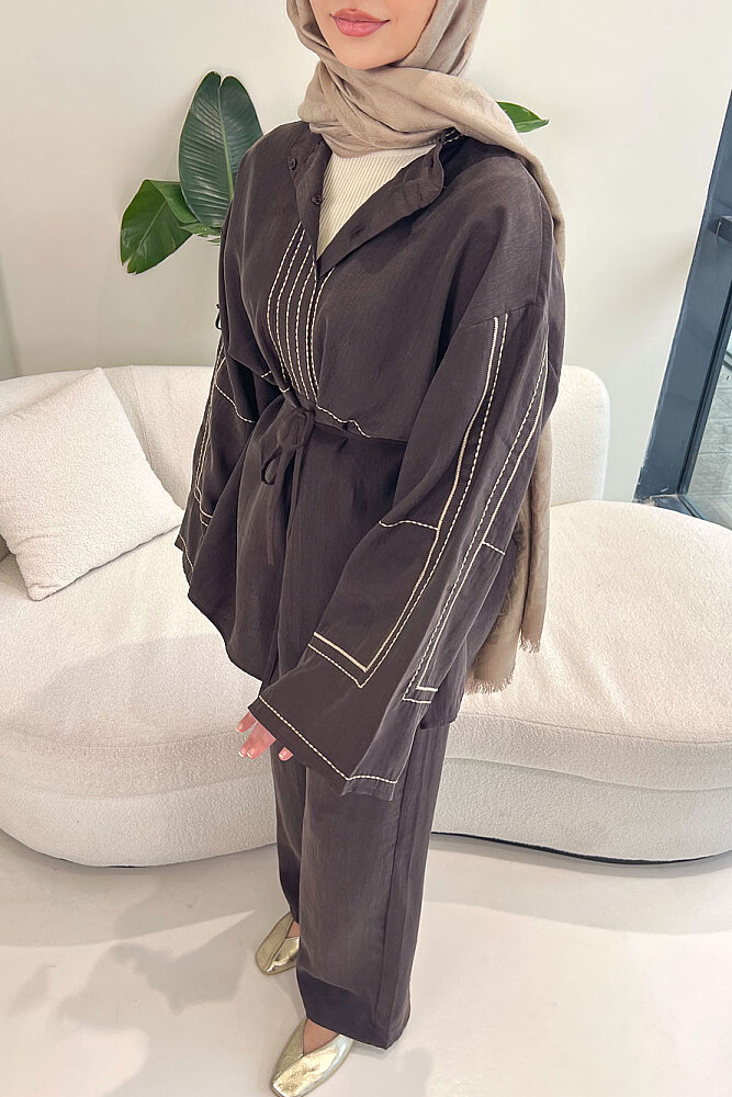 Nakış Detaylı Tesla Takım - Kahverengi - ENMA (2)