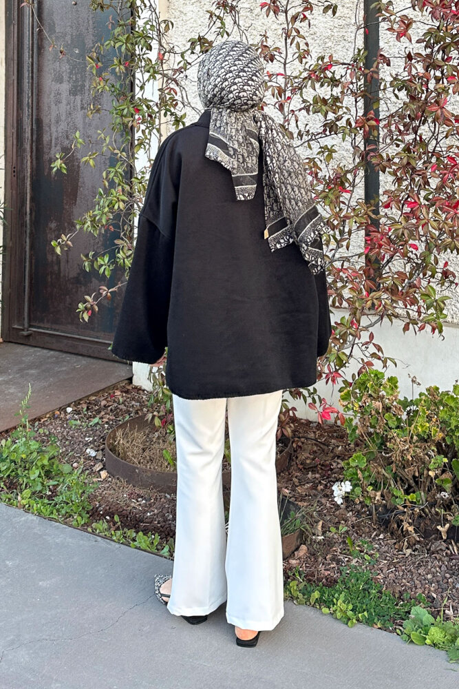 Nua Düğmeli Yırtmaçlı Kısa Kaban - Siyah - 8