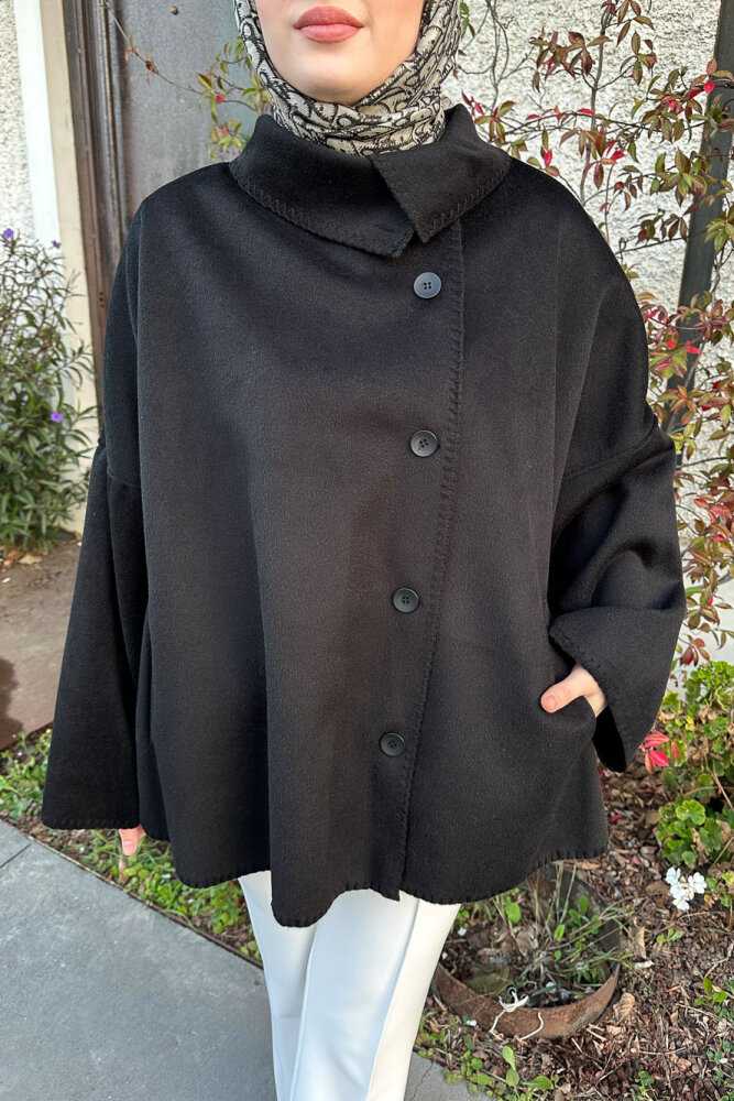 Nua Düğmeli Yırtmaçlı Kısa Kaban - Siyah - 4