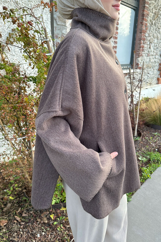 Nua Düğmeli Yırtmaçlı Kısa Kaban - Vizon - 2