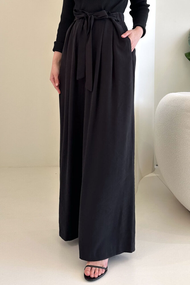 Pile Detaylı Geniş Paça Pantolon - Siyah - İKOL (1)