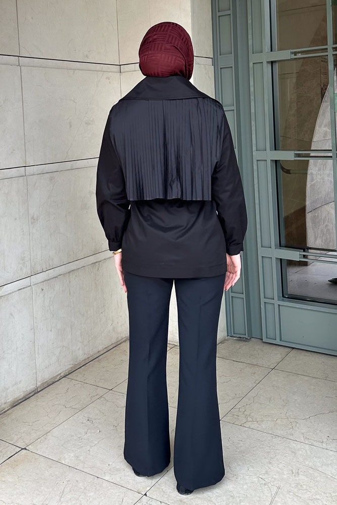 Piliseli Rüzgarlıklı Kısa Trençkot - Siyah - HEWES (3)