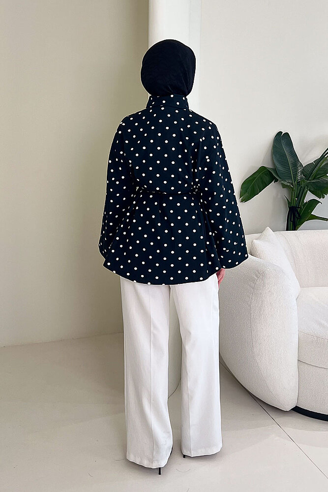 Puantiyeli Bağcık Detaylı Gömlek - Siyah - 6