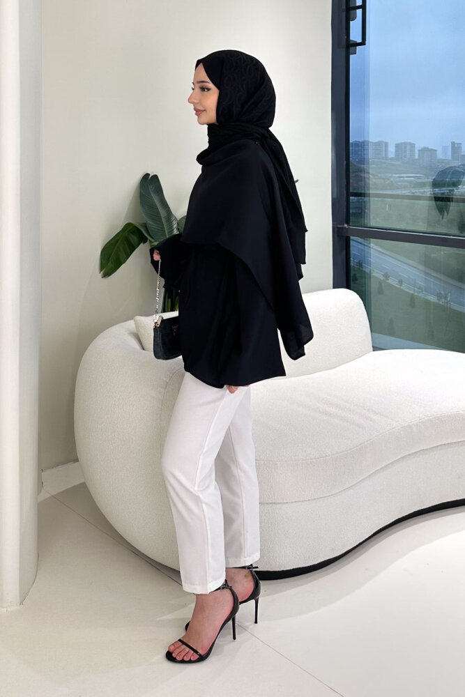 Şal Detaylı Yırtmaçlı Bluz - Siyah - ENMA (1)