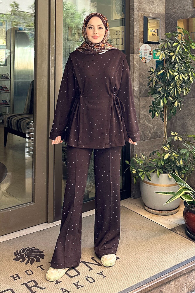 Taşlı Tünel Detaylı Takım - Kahverengi - 7