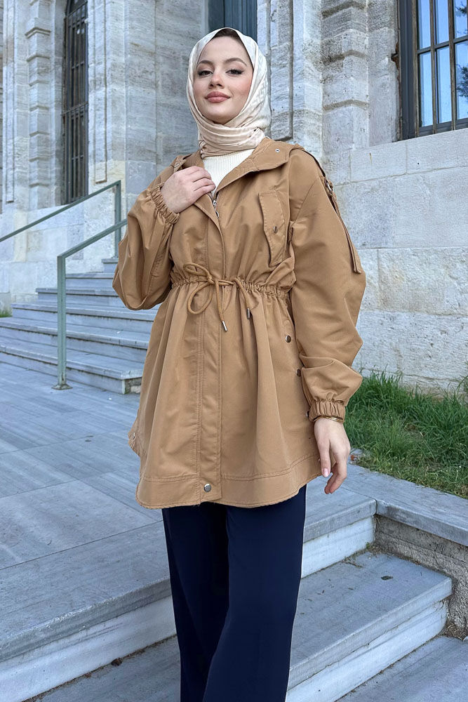 Theresa Kısa Trençkot - Camel - HENZA (5)