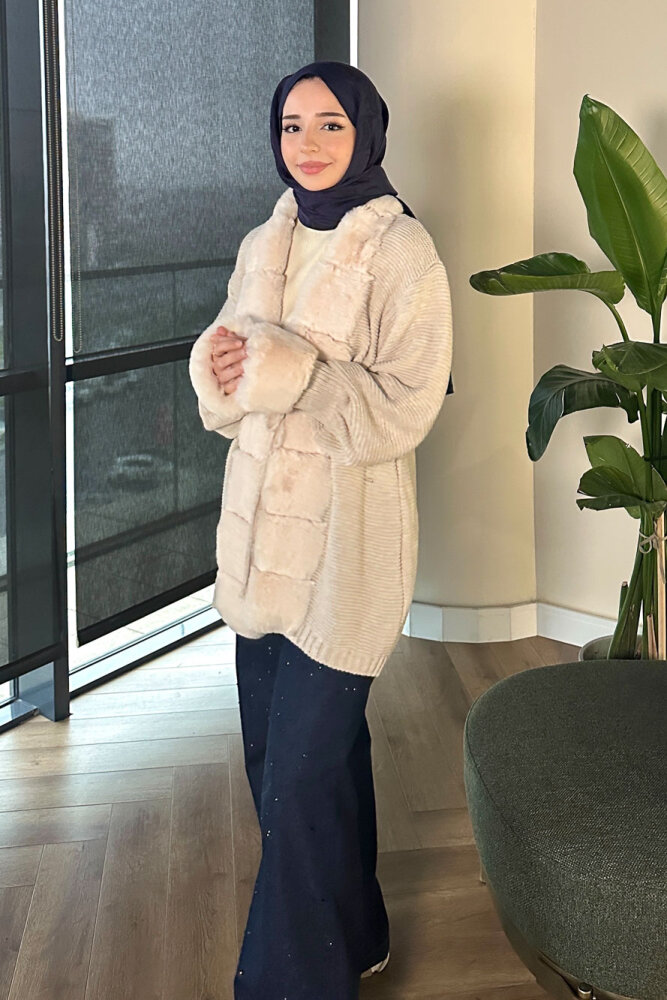 Yakası Kürk Detaylı Hırka - Bej - 6