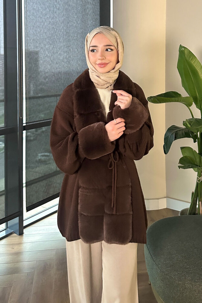 Yakası Kürk Detaylı Hırka - Kahverengi - 2