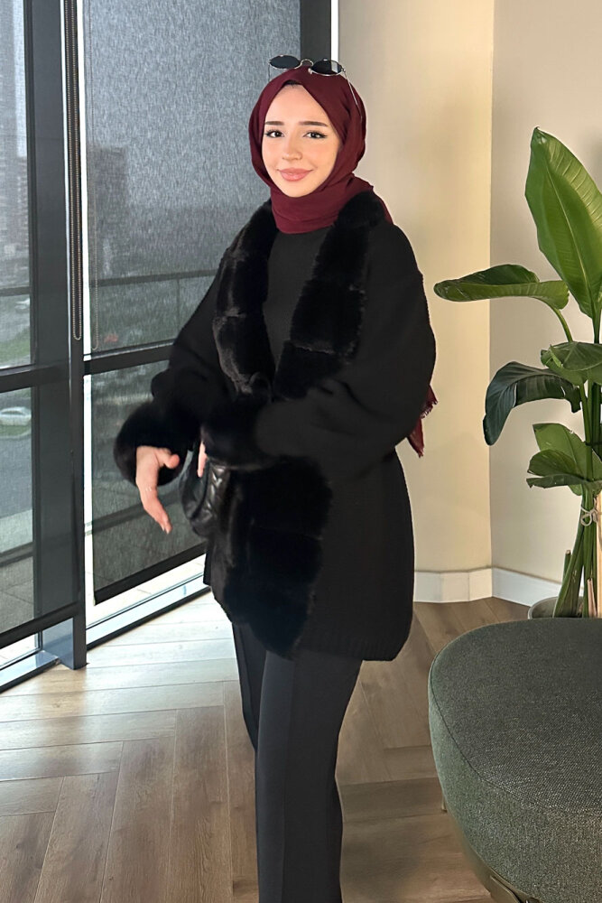 Yakası Kürk Detaylı Hırka - Siyah - 4