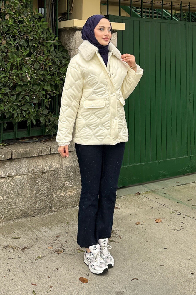 Yakası Kürklü Mont - Ekru - 7