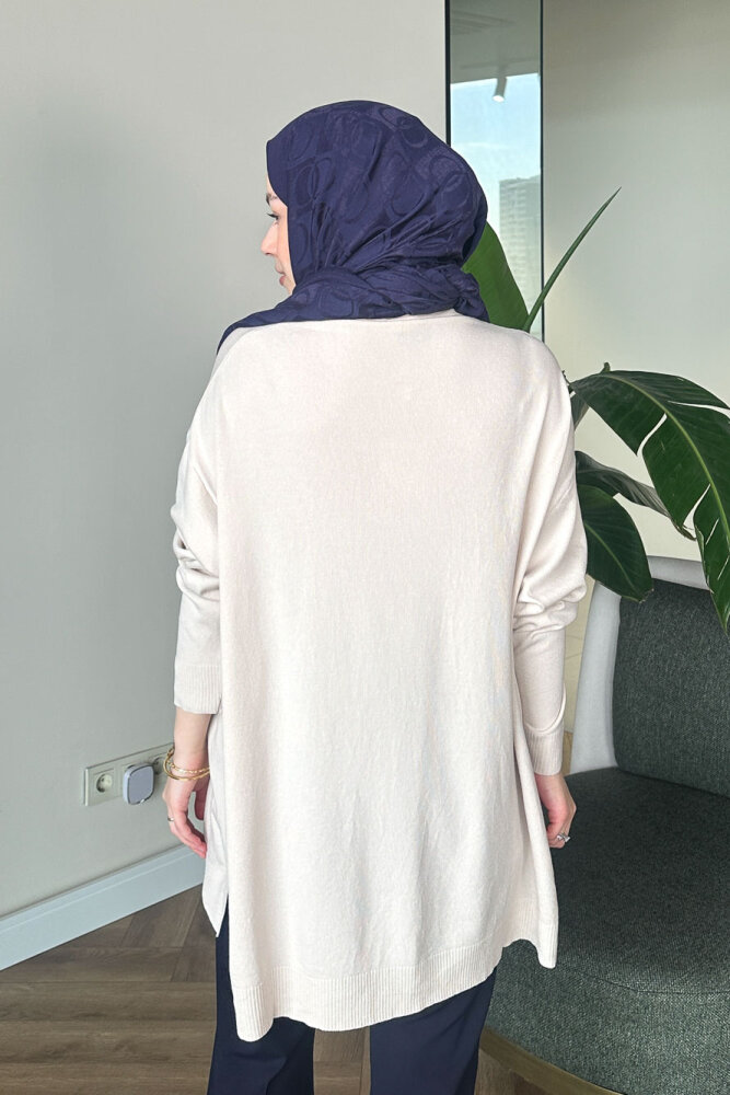 Yan Yırtmaç Detaylı Triko - Bej - 7