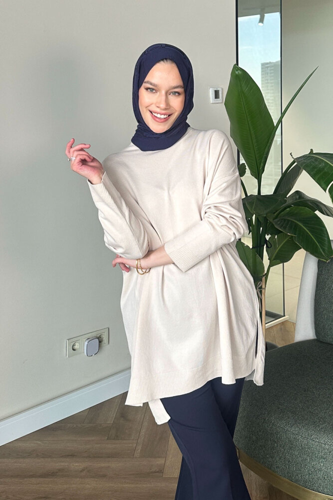 Yan Yırtmaç Detaylı Triko - Bej - 8