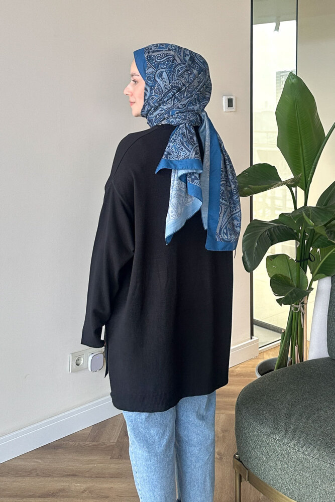 Yan Yırtmaç Detaylı Triko - Siyah - 3