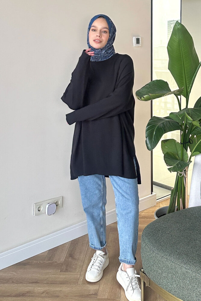 Yan Yırtmaç Detaylı Triko - Siyah - 5