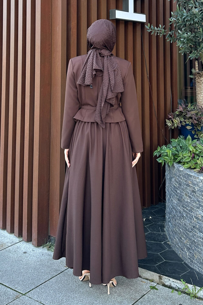 Yırtmaç Detaylı Şık Etek Takım - Kahverengi - 8